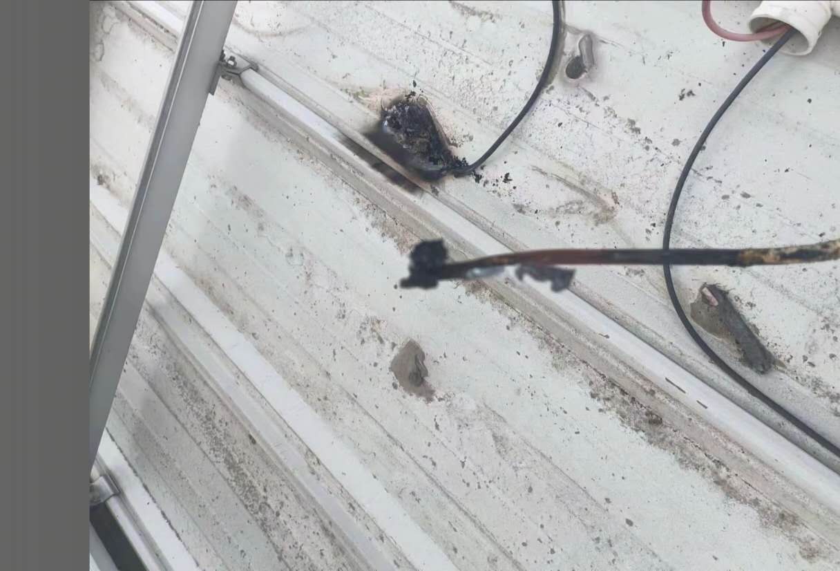 Burnt connector fault diagnosis